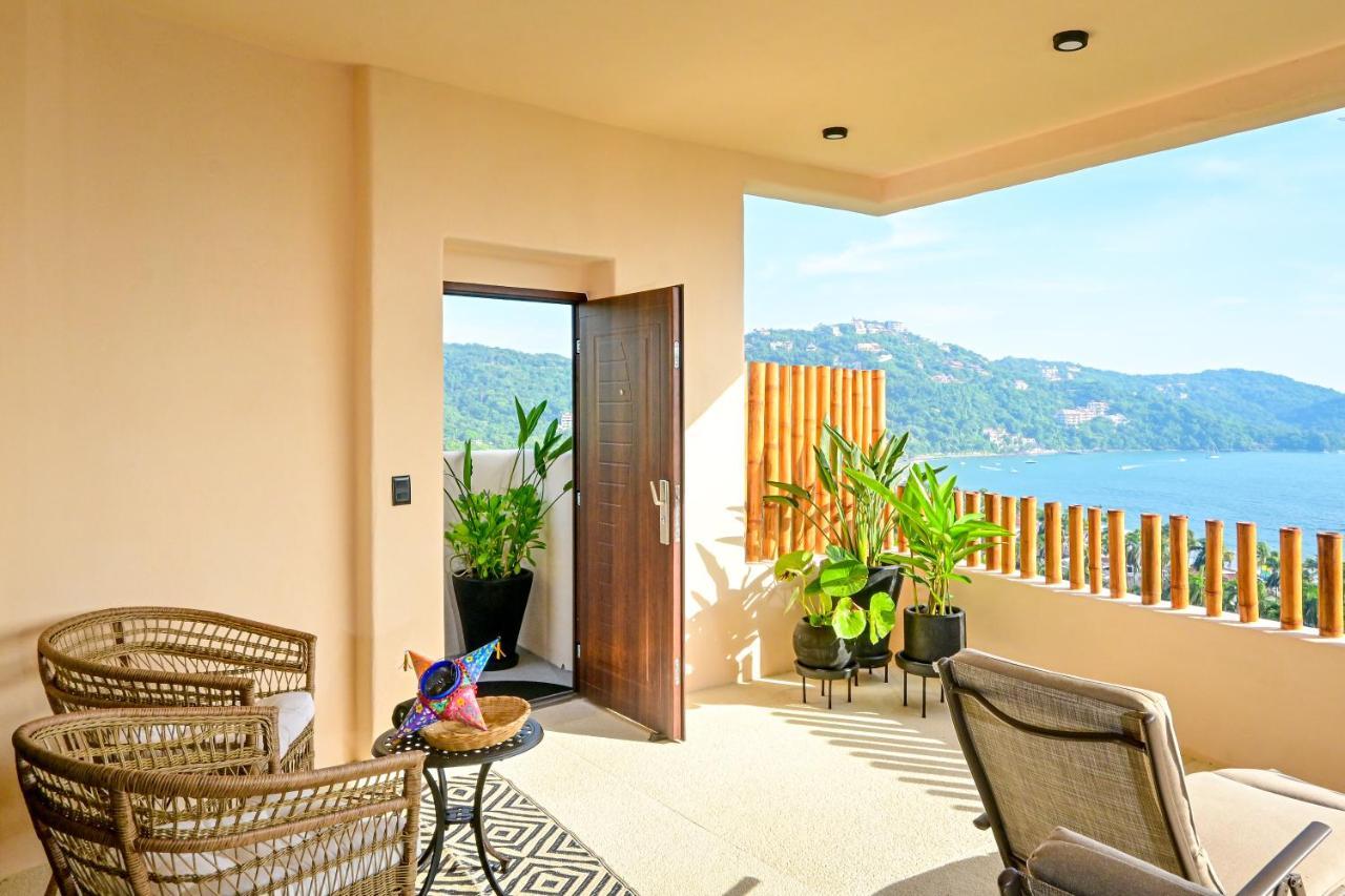 The Sunset Villas Zihuatanejo Exterior photo