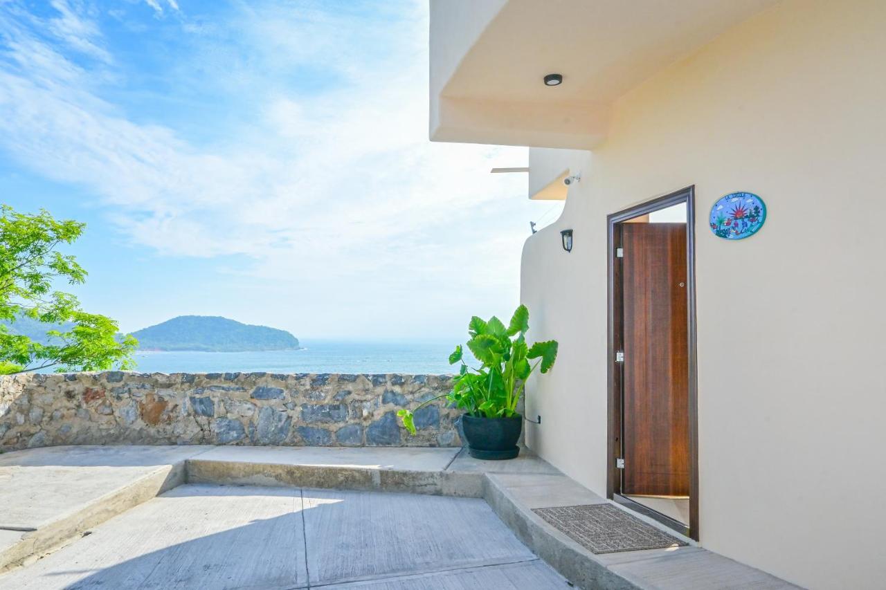 The Sunset Villas Zihuatanejo Exterior photo