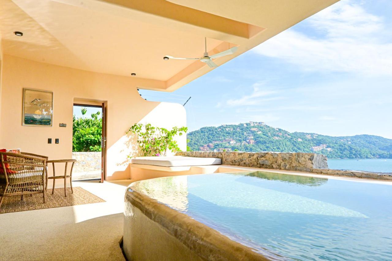The Sunset Villas Zihuatanejo Exterior photo